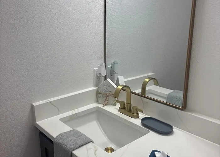 The Elizabeth At Panther Apartment Fort Worth